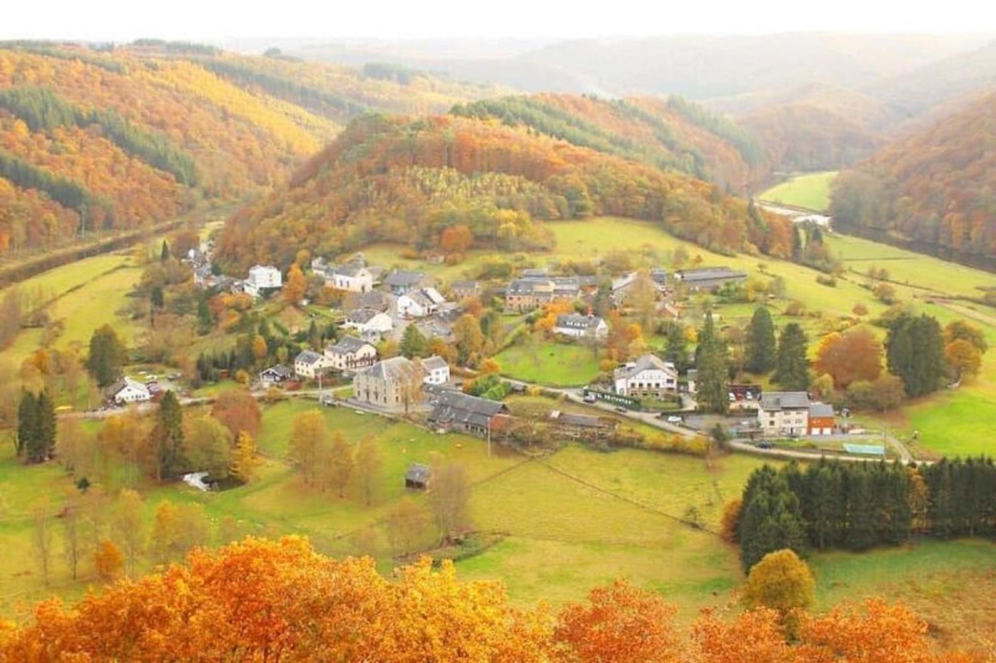 B&B Foret D'Animaux Bouillon Bagian luar foto